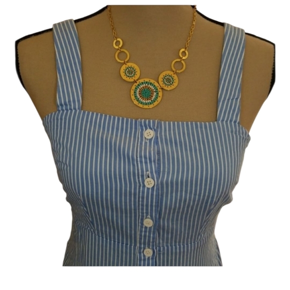 Striped Button Down Sleevesless Top - Picture 3 of 8